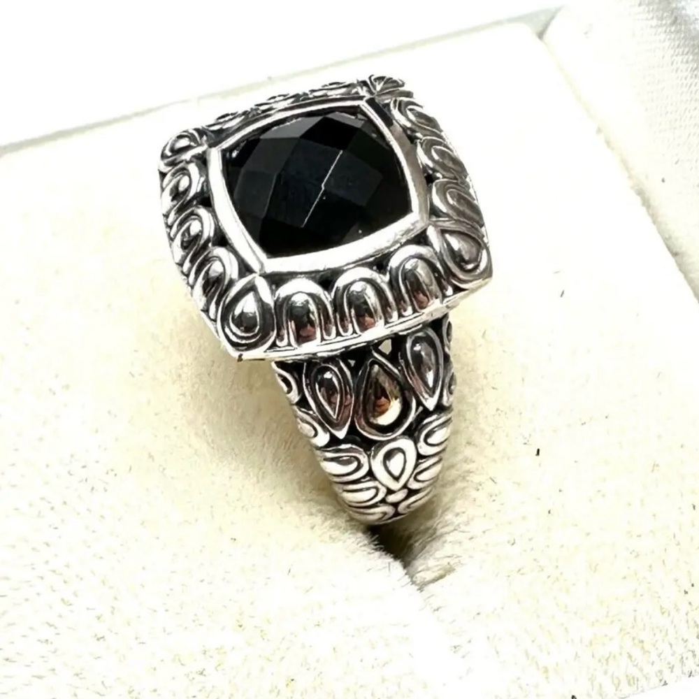 John Hardy 925 Sterling Silver Ring/14K Gold with Onyx Faceted Stone.